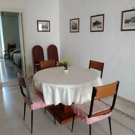 La Casa Colonica Apartament Mola di Bari